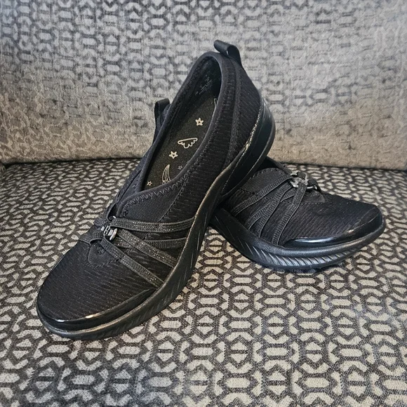 Bzees Women's Black Niche Slip On By Life Stride - Picture 3 of 6